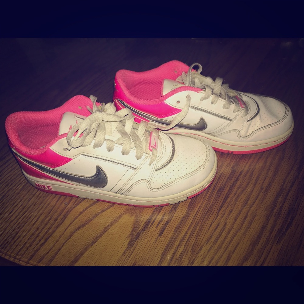 Nike Sneakers